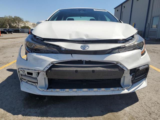 JTDS4MCE8N3500022 - 2022 TOYOTA COROLLA SE 白色 照片 5