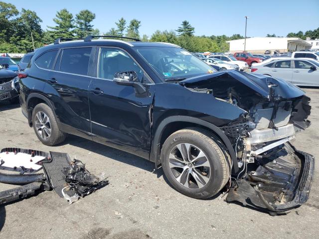 5TDKDRBH2PS505419 - 2023 TOYOTA HIGHLANDER L BLACK photo 4
