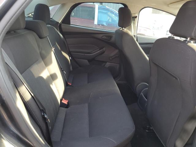 1FADP3E29JL216735 - 2018 FORD FOCUS S GRAY photo 10