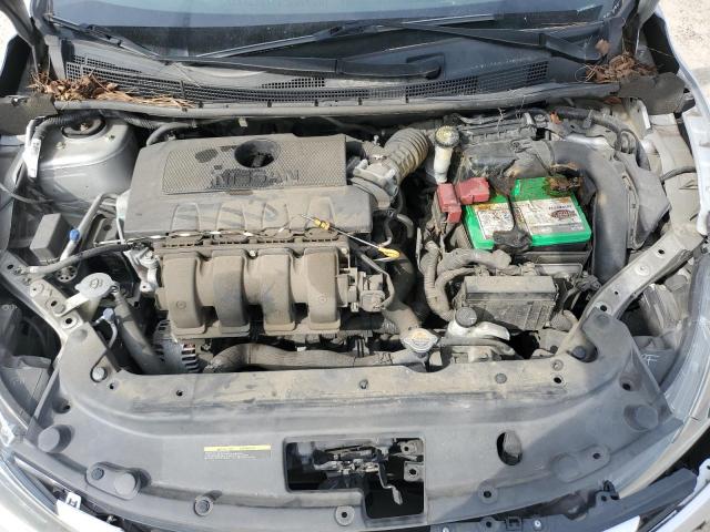 3N1AB7AP7JY214478 - 2018 NISSAN SENTRA S 银色 照片 11
