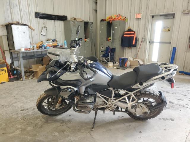 WB10A1105DZ183203 - 2013 BMW R1200 GS TWO TONE photo 3