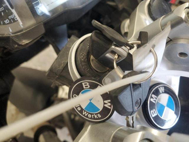 WB10A1105DZ183203 - 2013 BMW R1200 GS TWO TONE photo 8