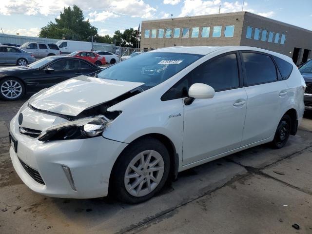 JTDZN3EU1C3098917 - 2012 TOYOTA PRIUS V WHITE photo 1