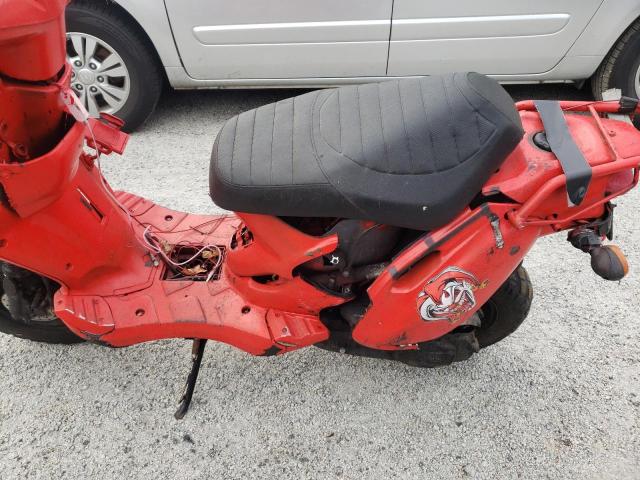 L2BB9NCC1LB325325 - 2000 JBLC SCOOTER RED photo 9