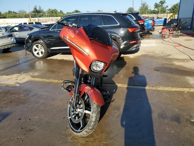 1HD1KB717RB654065 - 2024 HARLEY-DAVIDSON FLHX 橙色 照片 2