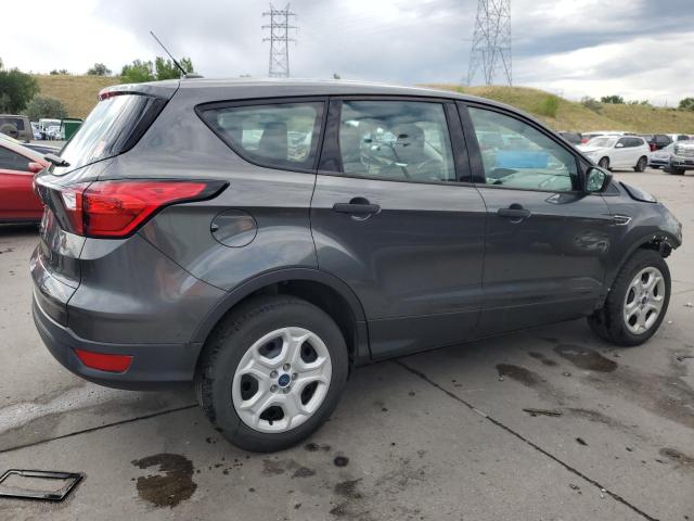 1FMCU0F77KUC53877 - 2019 FORD ESCAPE S GRAY photo 3