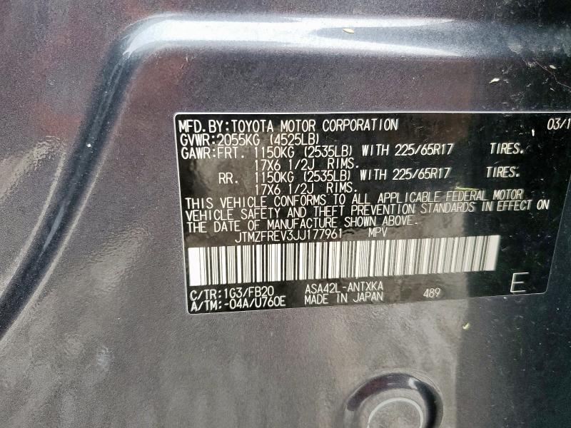 JTMZFREV3JJ177961 - 2018 TOYOTA RAV4 LE Сірий фото 13