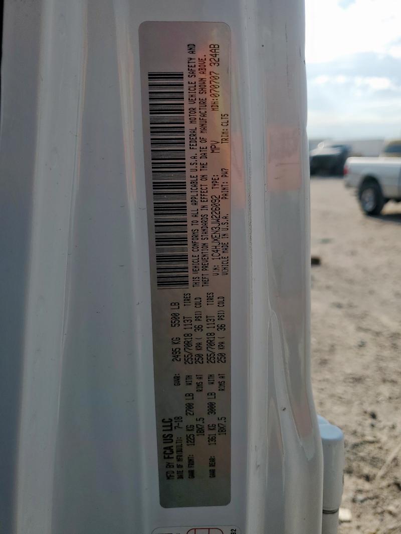 1C4HJXEN3JW226092 - 2018 JEEP WRANGLER U SAHARA Biały zdjęcie 14