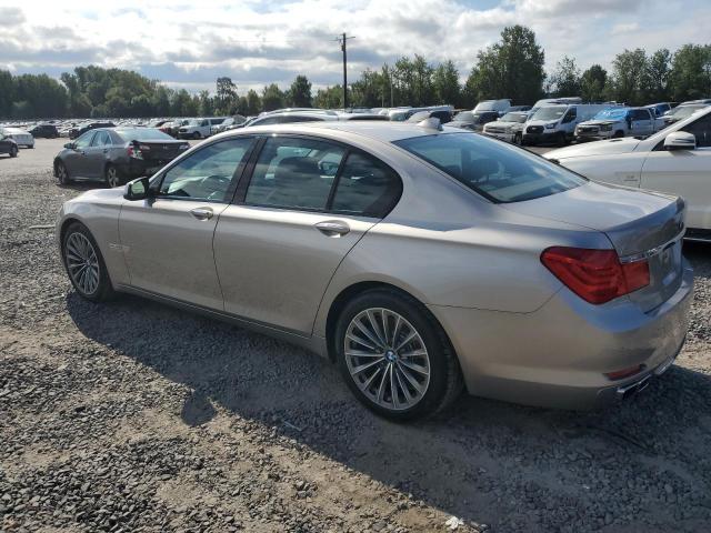 WBAKA83509CY33771 - 2009 BMW 750 I BEIGE photo 2