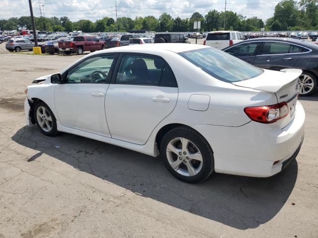 2T1BU4EE8DC039391 - 2013 TOYOTA COROLLA BASE 白色 照片 2
