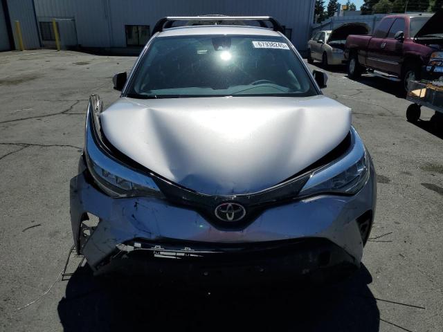 JTNKHMBX7L1064503 - 2020 TOYOTA C-HR XLE SILVER photo 5
