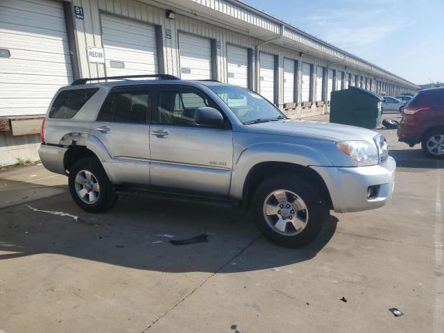 JTEBU14R170105809 - 2007 TOYOTA 4RUNNER SR5 银色 照片 4