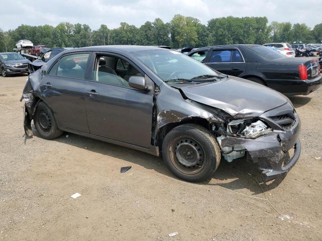 JTDBU4EE5B9146417 - 2011 TOYOTA COROLLA BASE ნაცრისფერი ფოტო 4