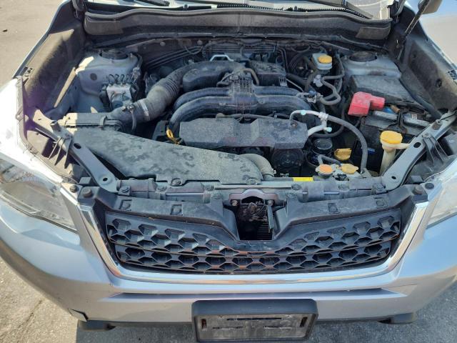JF2SJADC3GH400194 - 2016 SUBARU FORESTER 2.5I PREMIUM Argent photo 11