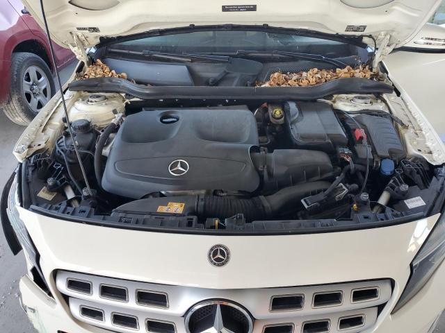 WDCTG4EB4JJ446071 - 2018 MERCEDES-BENZ GLA 250 Blanc photo 12