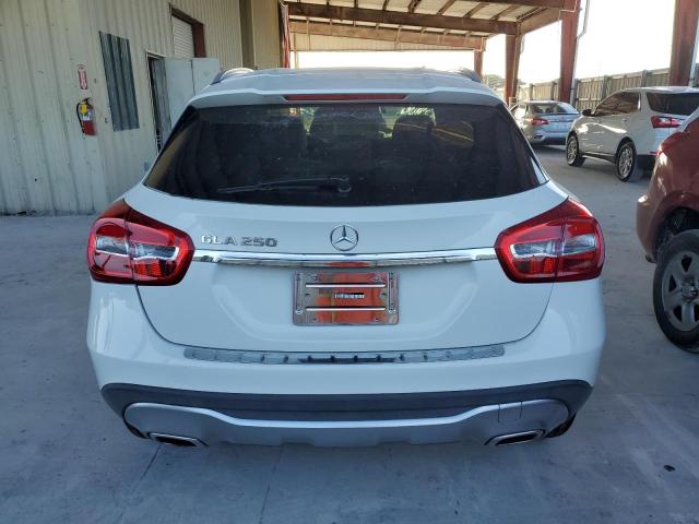 WDCTG4EB4JJ446071 - 2018 MERCEDES-BENZ GLA 250 Blanc photo 6
