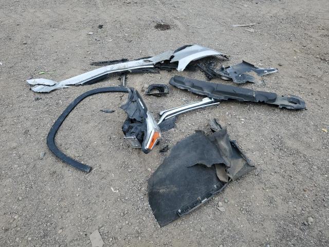 1GNERGKW2KJ319913 - 2019 CHEVROLET TRAVERSE LT SILVER photo 13