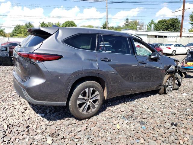 5TDGZRAH4NS539819 - 2022 TOYOTA HIGHLANDER XLE Մոխրագույն լուսանկար 3
