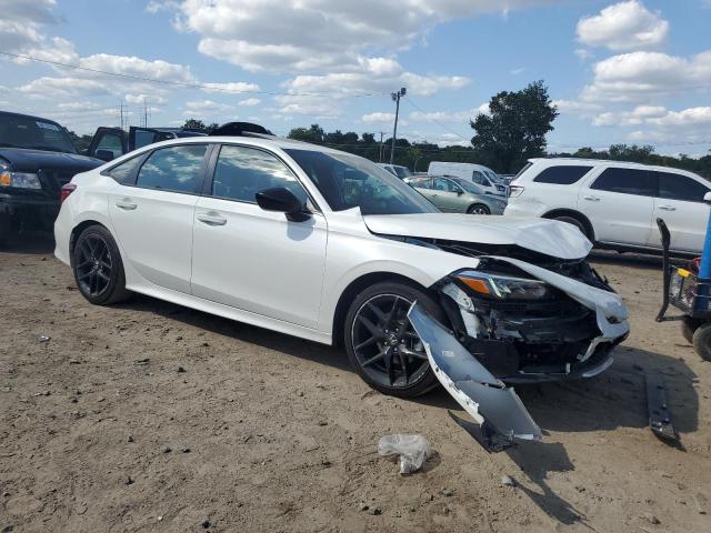 2HGFE4F88SH332526 - 2025 HONDA CIVIC SPORT WHITE photo 4