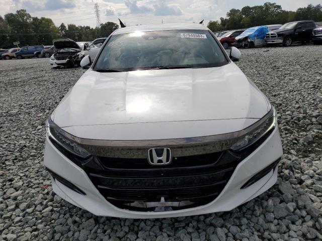 1HGCV1F33LA047755 - 2020 HONDA ACCORD SPORT WHITE photo 5