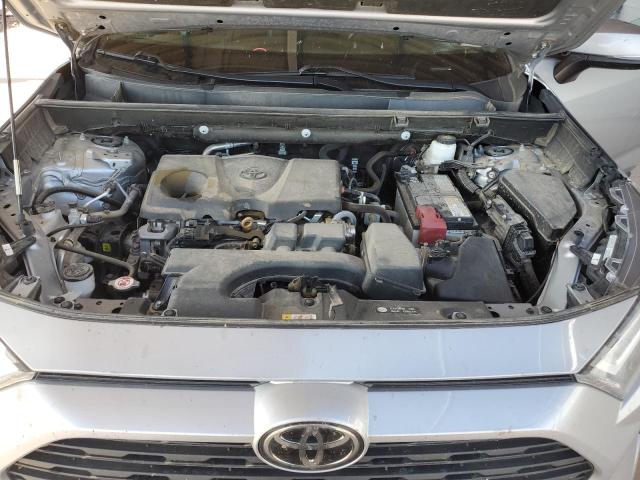 2T3W1RFVXPW248440 - 2023 TOYOTA RAV4 XLE ვერცხლისფერი ფოტო 11