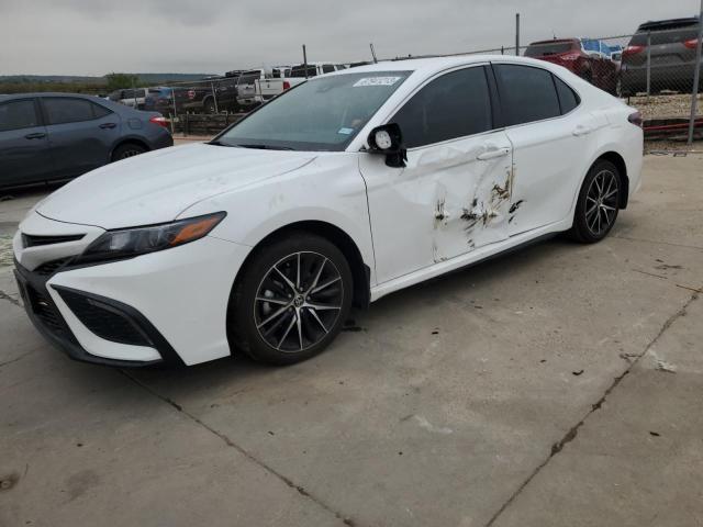 4T1T11AK0PU783934 - 2023 TOYOTA CAMRY SE NIGHT SHADE WHITE photo 1