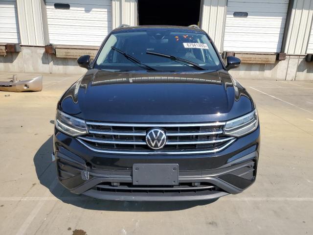 3VVMB7AX9PM004007 - 2023 VOLKSWAGEN TIGUAN SE Negro foto 5