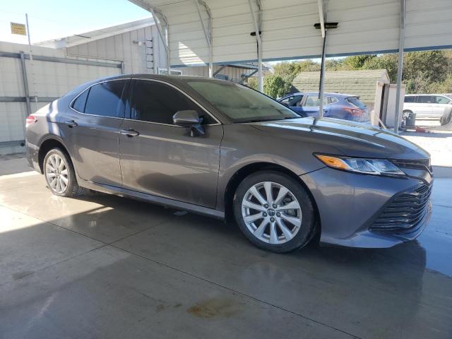 4T1C11AK8LU320868 - 2020 TOYOTA CAMRY LE GRAY photo 4