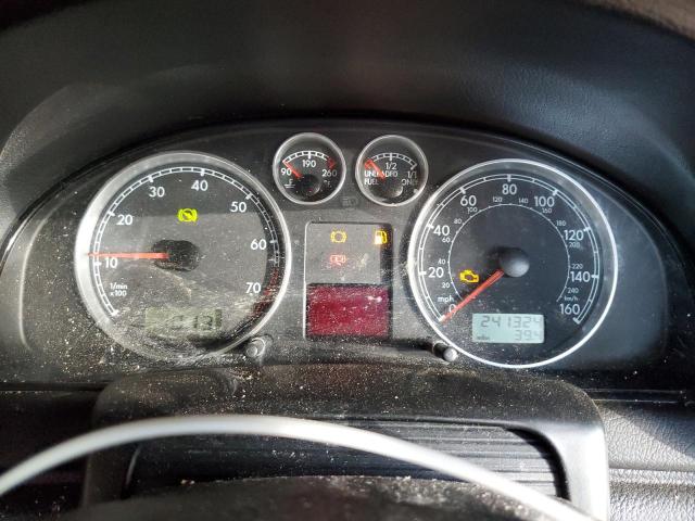 WVWPH63B01P073031 - 2001 VOLKSWAGEN PASSAT GLS GOLD photo 9