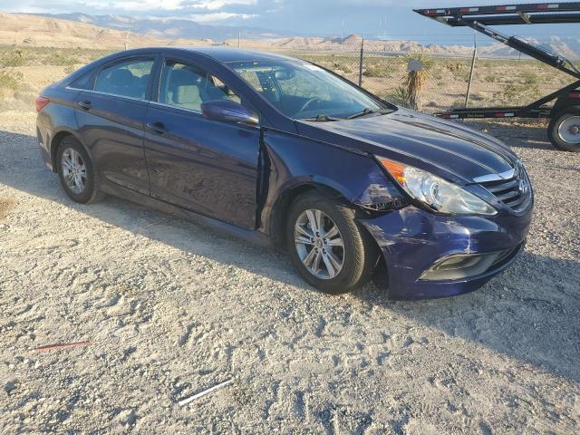 5NPEB4AC9EH904455 - 2014 HYUNDAI SONATA GLS BLUE photo 4