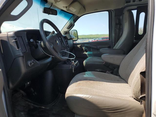 1GCWGAFG6K1284411 - 2019 CHEVROLET EXPRESS G2500 Ақ фото 7