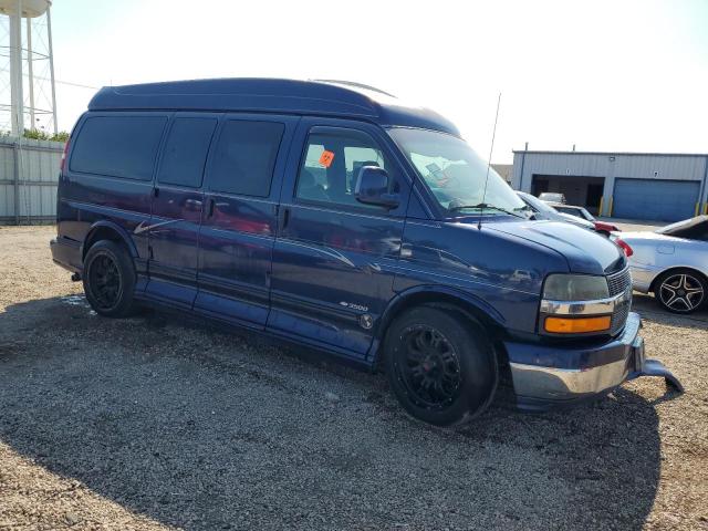 1GBFG15T841139909 - 2004 CHEVROLET EXPRESS G1 BLUE photo 4