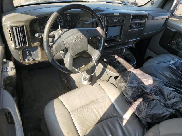 1GBFG15T841139909 - 2004 CHEVROLET EXPRESS G1 BLUE photo 8