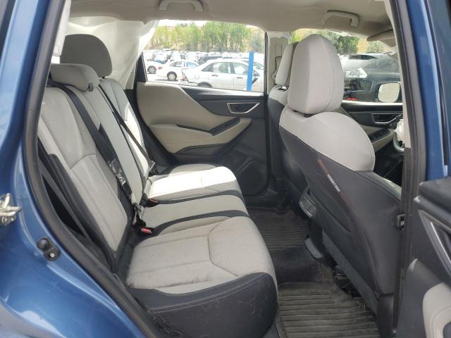 JF2SKACC1KH501869 - 2019 SUBARU FORESTER BLUE photo 11