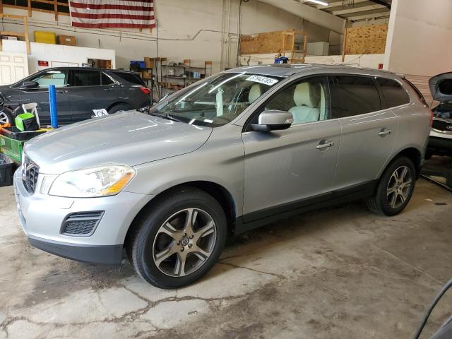 2013 VOLVO XC60 T6, 