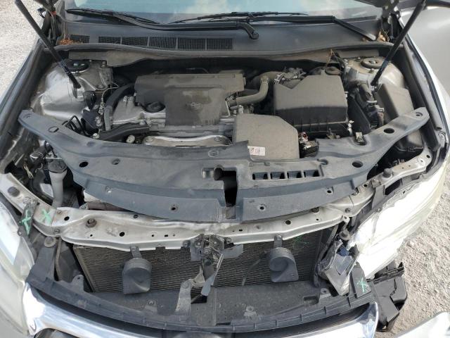 4T1BF1FK1HU324712 - 2017 TOYOTA CAMRY LE SILVER photo 11