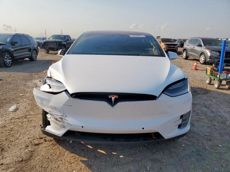 5YJXCBE24KF149494 - 2019 TESLA MODEL X Beyaz fotoğraf 5