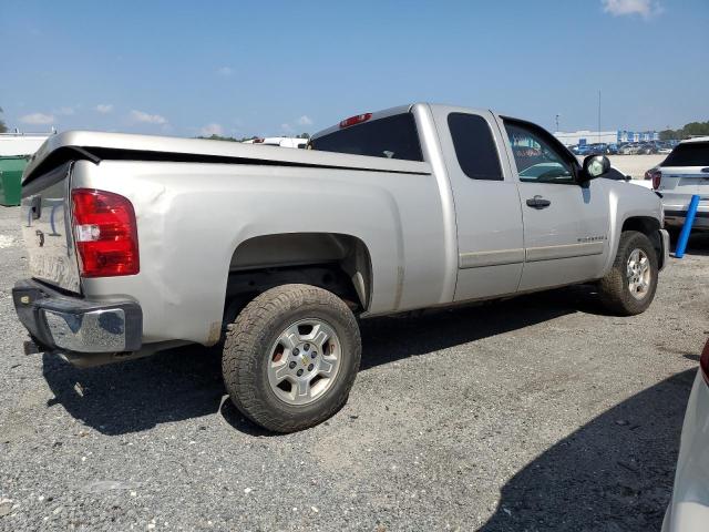 2GCEC19JX71584470 - 2007 CHEVROLET SILVERADO C1500 SILVER photo 3