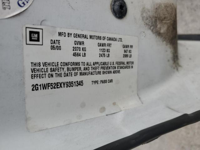 2G1WF52EXY9351345 - 2000 CHEVROLET IMPALA WHITE photo 12