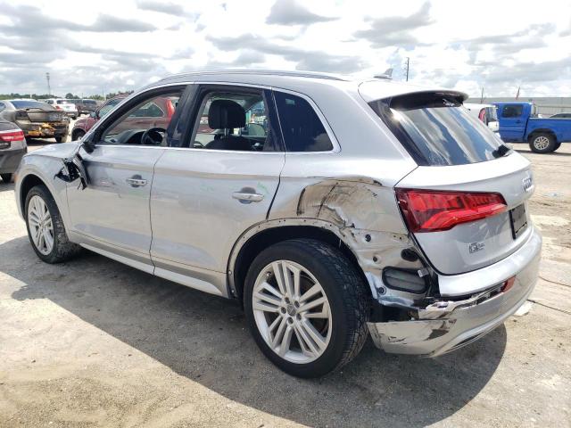 WA1BNAFY0K2024264 - 2019 AUDI Q5 PREMIUM PLUS 银色 照片 2
