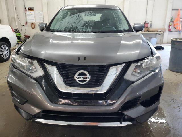 KNMAT2MT4HP546461 - 2017 NISSAN ROGUE S GRAY photo 5