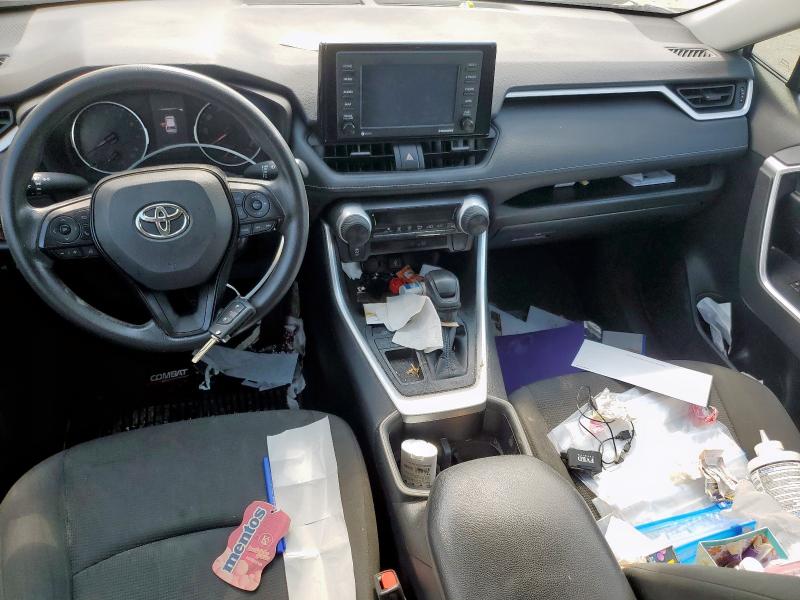 2T3H1RFV5NC208239 - 2022 TOYOTA RAV4 LE SILVER photo 8