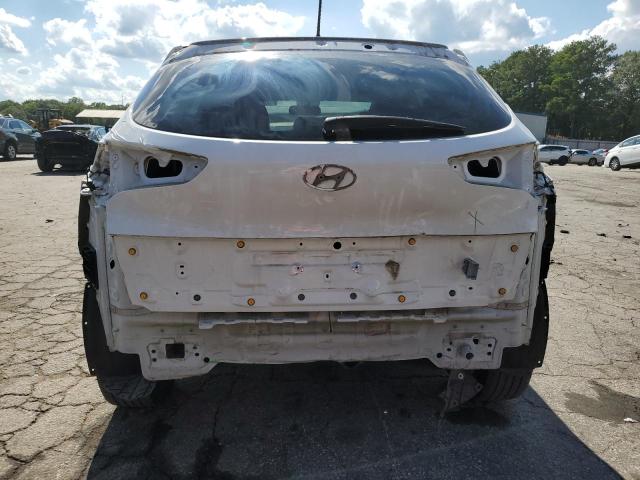 KM8J23A47JU795894 - 2018 HYUNDAI TUCSON SE WHITE photo 6