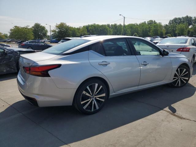 1N4BL4CV4KC146889 - 2019 NISSAN ALTIMA SR Gümüş foto 3