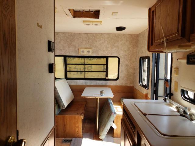 44H200K23P1012655 - 1993 KEYSTONE HORNET WHITE photo 5