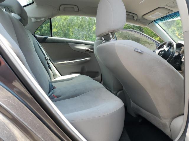 5YFBU4EE1DP202690 - 2013 TOYOTA COROLLA BASE Grau Foto 10