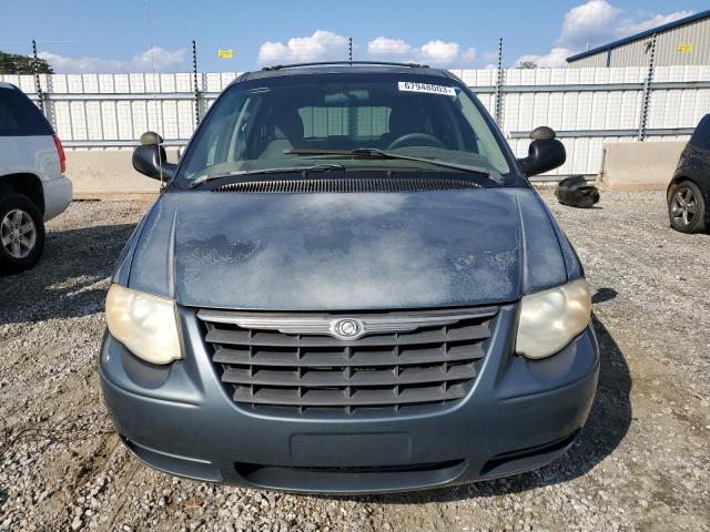 2A4GP54L16R795631 - 2006 CHRYSLER TOWN & COU TOURING ლურჯი ფოტო 5