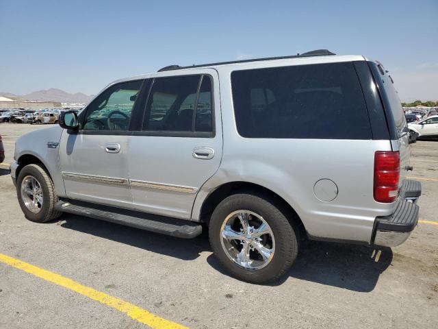 1FMRU15W91LB02309 - 2001 FORD EXPEDITION XLT SILVER photo 2