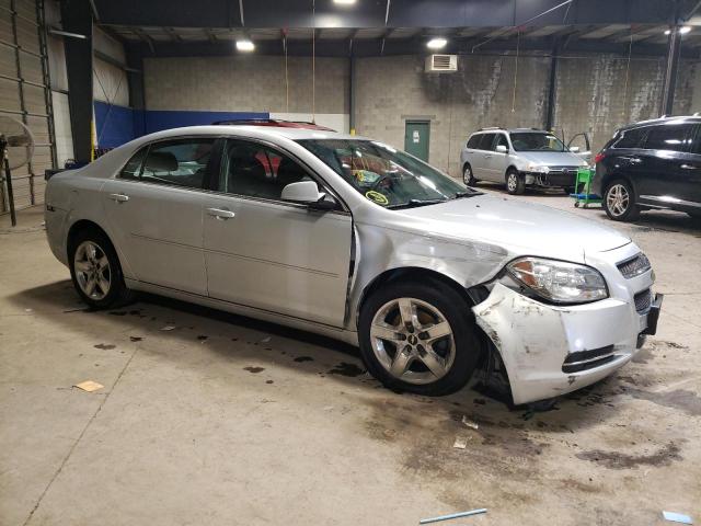 1G1ZC5EB3AF249504 - 2010 CHEVROLET MALIBU 1LT SILVER photo 4