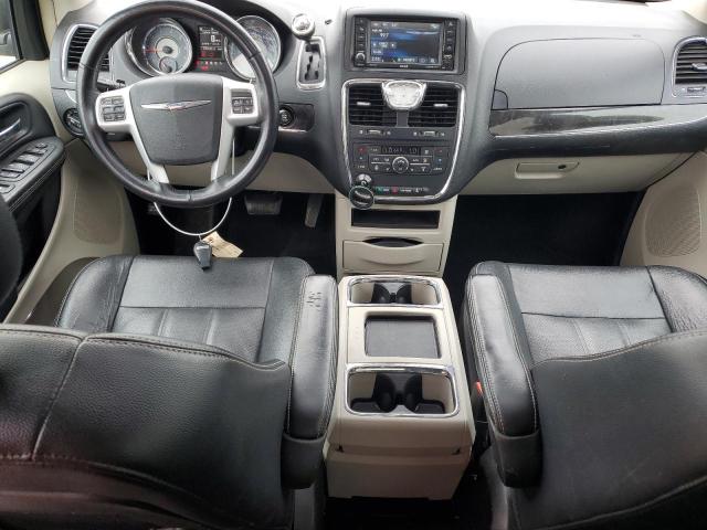 2C4RC1CG3GR174349 - 2016 CHRYSLER TOWN & COU TOURING L WHITE photo 8